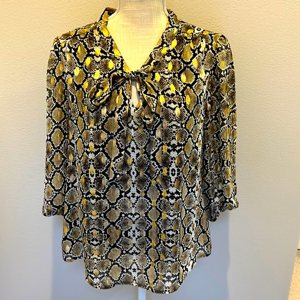 Retrology Dressy Blouse